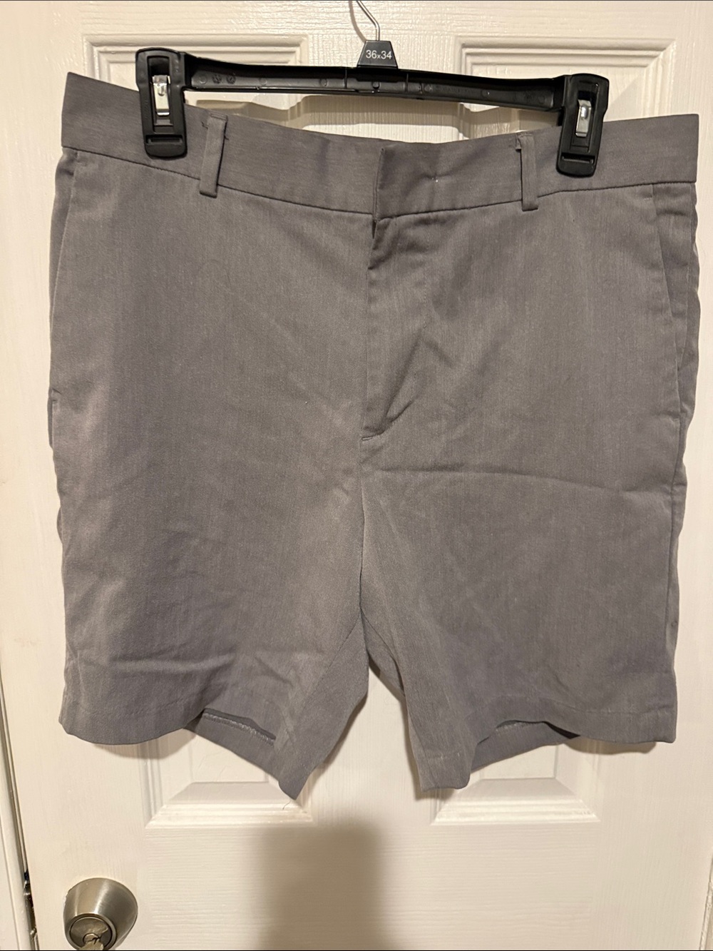 H&M Men's Flat-Front Shorts in Light Gray